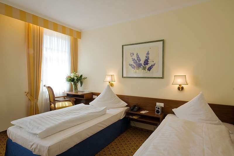 Ringhotel Zum Goldenen Ochsen Stockach Room photo